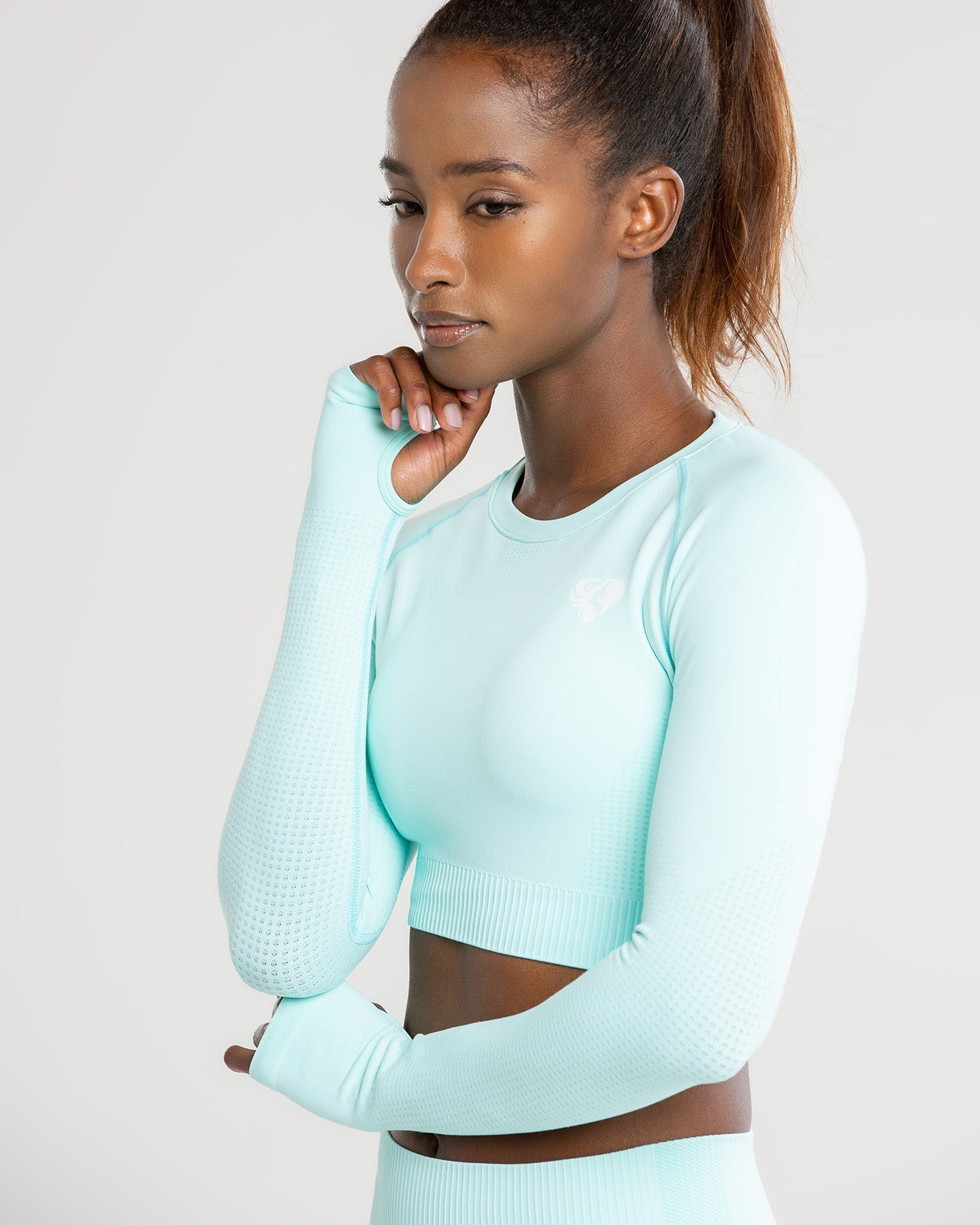 Power Seamless Long Sleeve Crop Top | Bleached Aqua